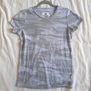 Reflex Camouflage Crew Neck Gray Casual Medium Cotton Blend Tee